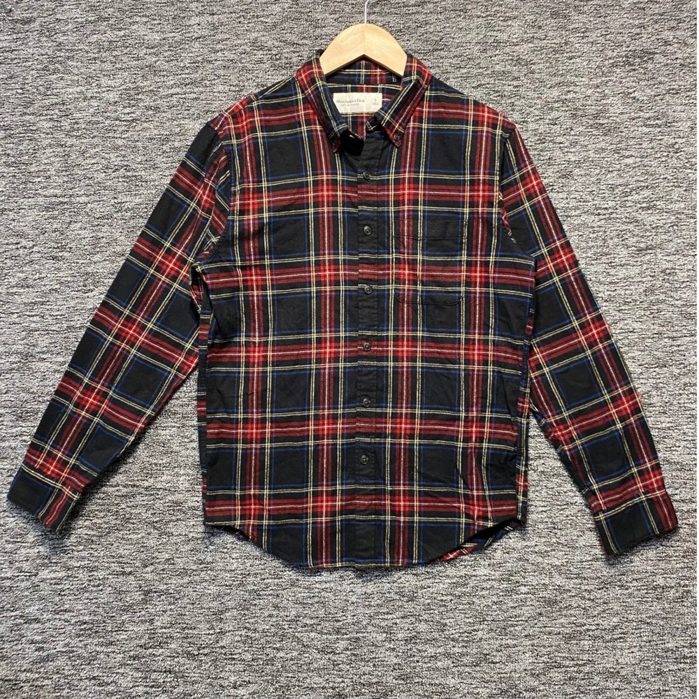 Abercrombie & Fitch Flannel Shirt Mens Small Black Red Plaid Long Sleeve Button